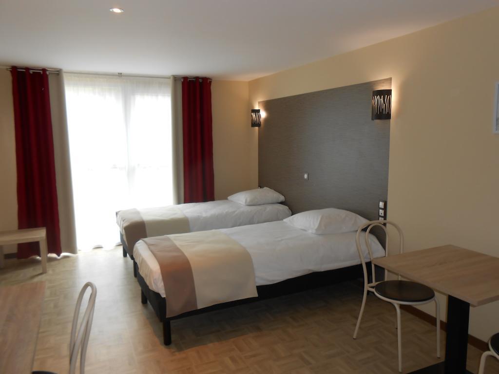 La Pause Hotel Evreux Phòng bức ảnh