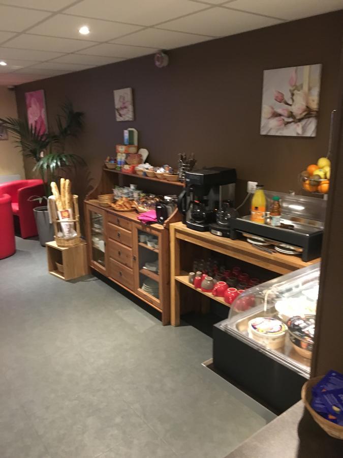 La Pause Hotel Evreux Ngoại thất bức ảnh